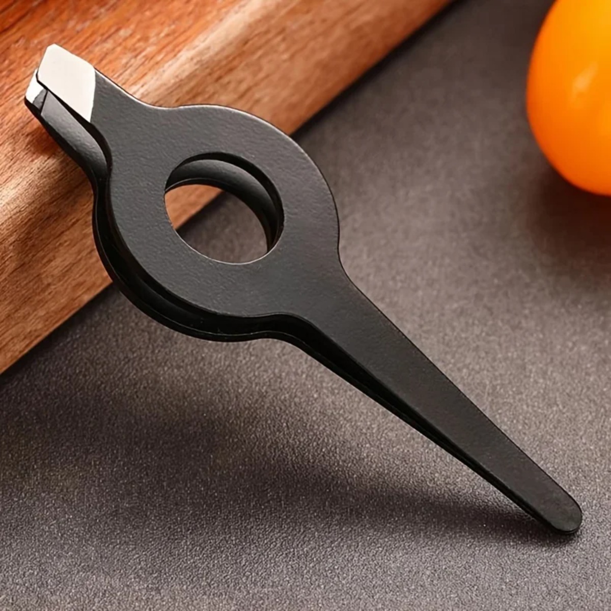 Beauty Makeup Tools Use - Single Hollow Handle Slant Tip Tweezer