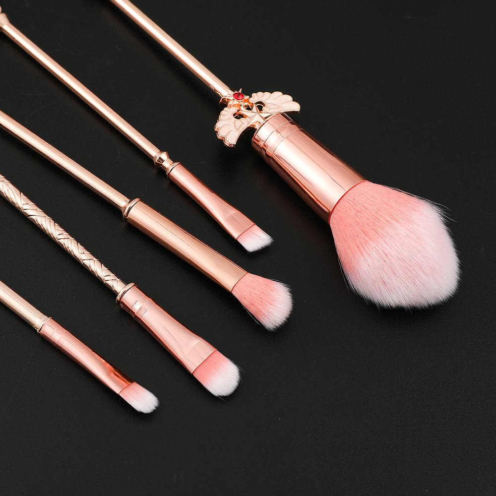 Sailor Moon Makeup Brushes Set – обзор и цена Blush Brush Kabuki