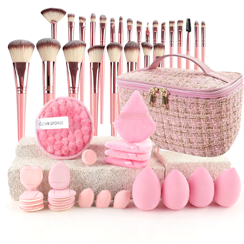 Makeup Brush Set Chic Fragranc – обзор и цена Beauty Bag Makeup
