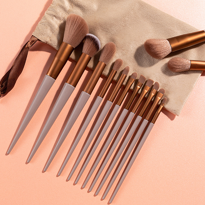 13Pcs Professional Beauty Powd – обзор и цена Blush Brush Kabuki