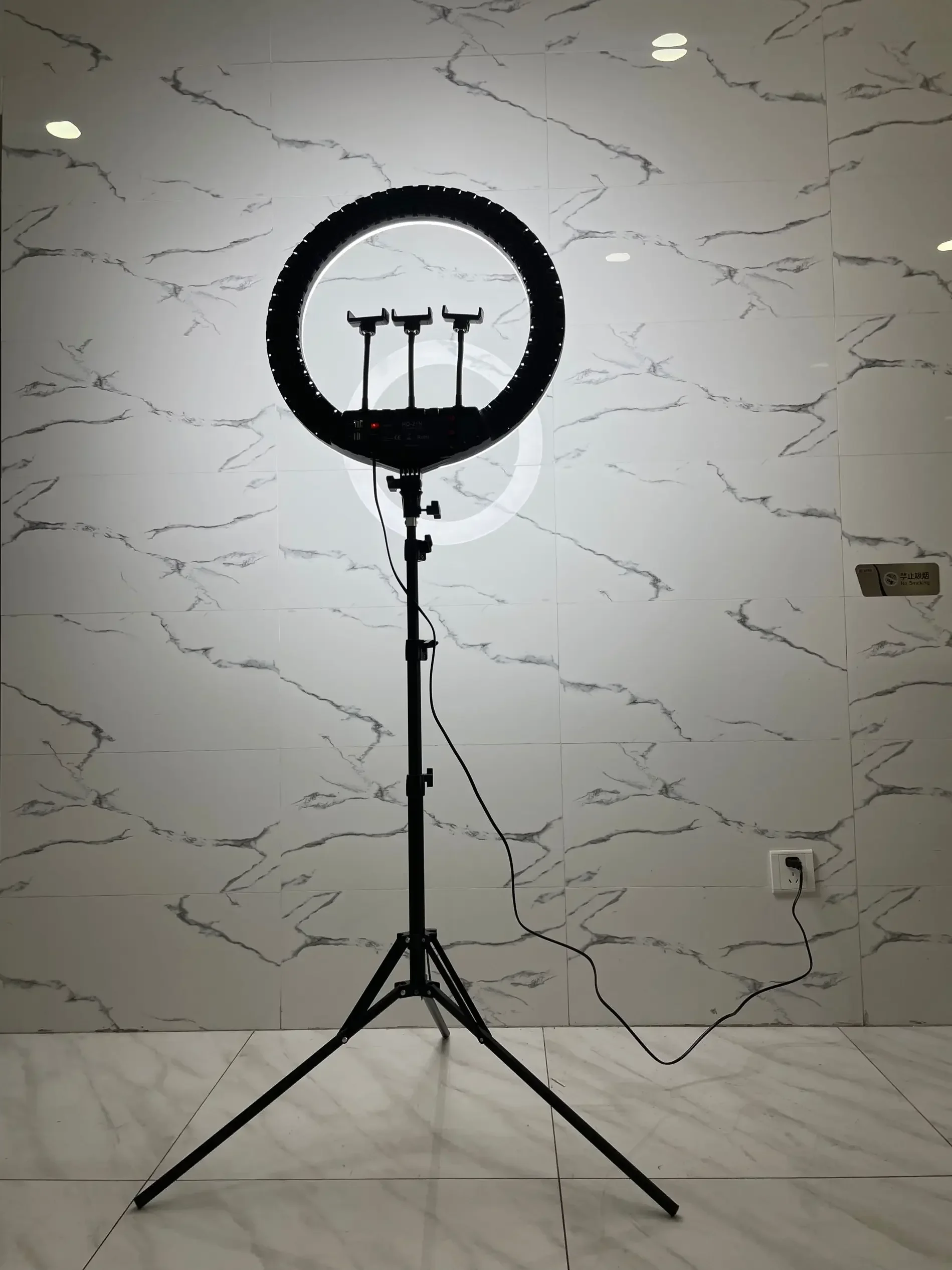 HQ-21n 21 Inch LED Ring Light  – обзор и цена Led Ring Light