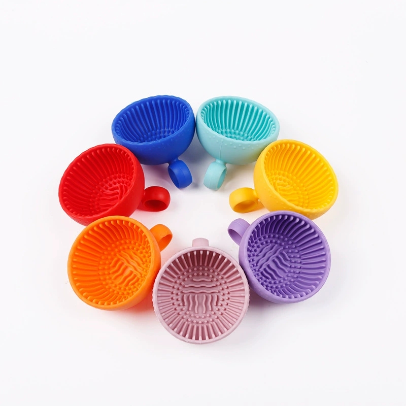 Silicone Makeup Brush Cleaner  – обзор и цена Blush Brush Kabuki